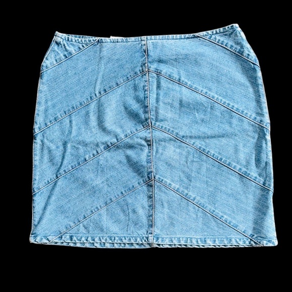 🥇FADED GLORY DENIM SKIRT🥇 - Picture 2 of 5